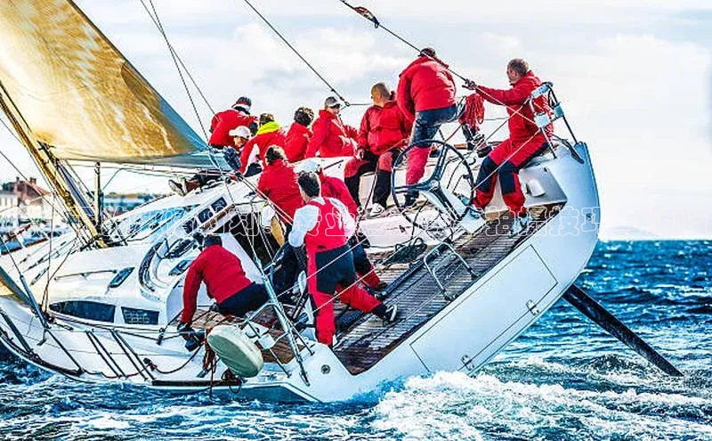 镜头下的激情时刻：专业运动赛事拍摄技巧与策略