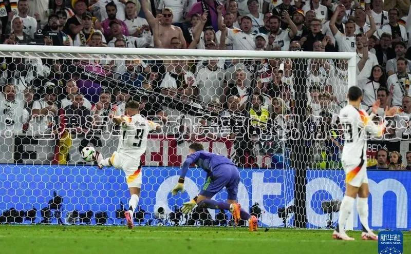 ：世界汽车运动赛事的视角与演变